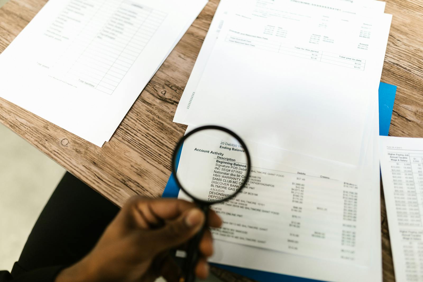 Auditing an enterprise document corpus for AI — the K-AI 6-axis method