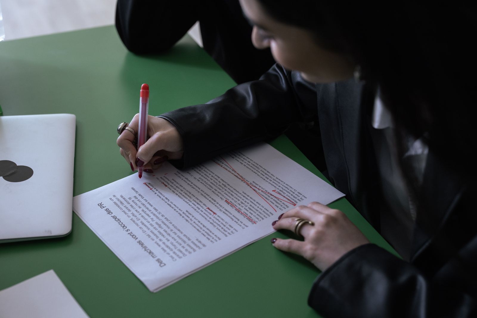Experts fix their documents when the AI gets an answer wrong citing them. Only if they find out